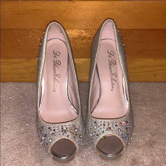 De Blossom Collection Shoes Sparkly Heels Poshmark De Blossom Collection Shoes Sparkly Heels Poshmark